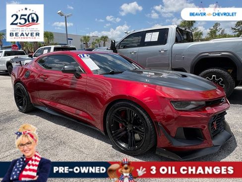 Used 2018 Chevrolet Camaro ZL1 RWD image 9
