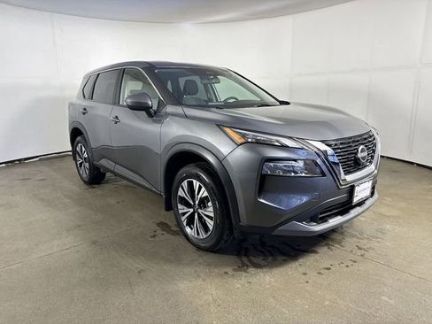 Used 2023 Nissan Rogue SV AWD/4WD image 3