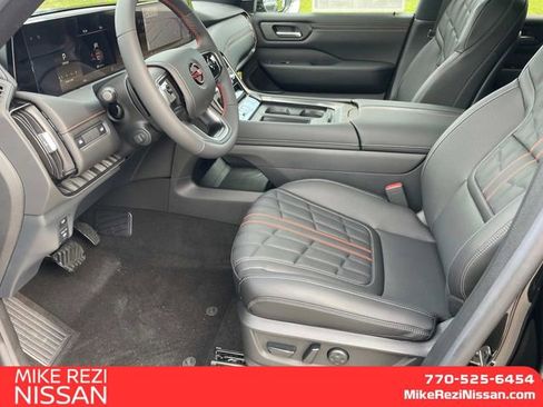 New 2025 Nissan Armada PRO-4X w/ Pro-4X Premium Package image 10