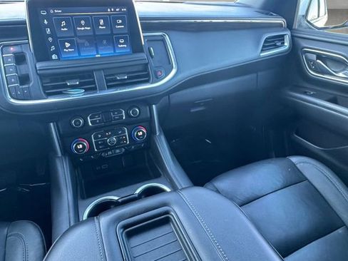 Certified 2024 Chevrolet Tahoe Z71 w/ Luxury Package AWD/4WD image 3