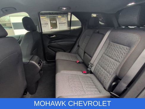 Used 2024 Chevrolet Equinox LT image 25