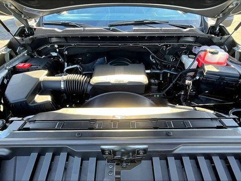 New 2026 GMC Sierra 2500 SLT image 11