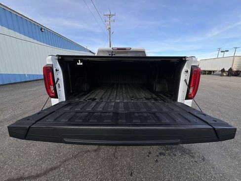 Certified 2020 GMC Sierra 1500 SLT w/ SLT Premium Package image 25