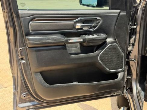 Used 2022 RAM 1500 Laramie AWD/4WD image 23