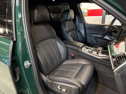 Used 2024 BMW X7 M60i w/ Executive Package AWD/4WD image 18