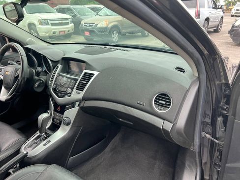 Used 2015 Chevrolet Cruze LT FWD image 5