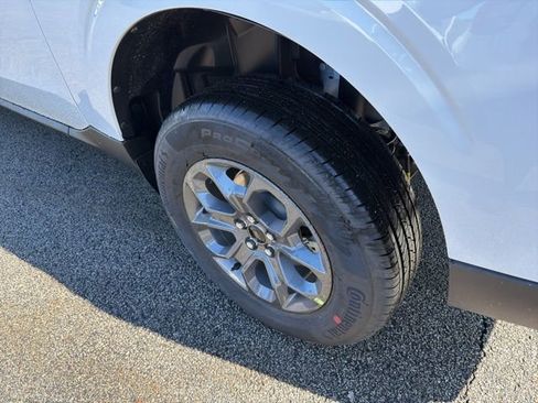 New 2026 Ford Maverick XLT w/ XLT Luxury Package image 6