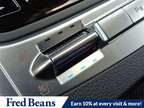 New 2025 Kia Carnival SX w/ SX Dark Edition Package image 17