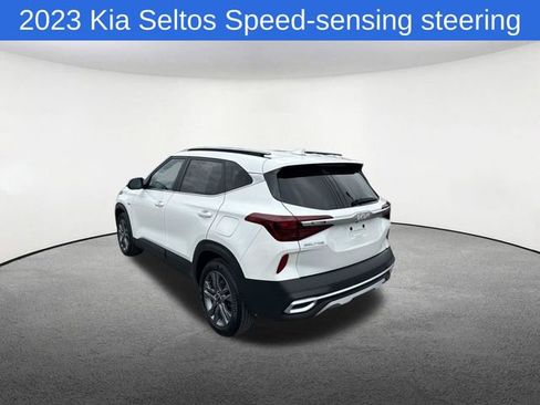Used 2023 Kia Seltos S AWD/4WD image 14