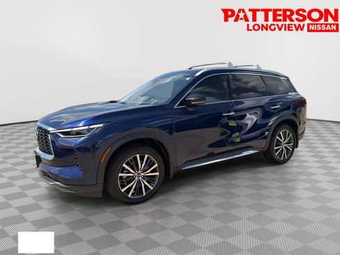 Used 2023 INFINITI QX60 Sensory w/ Cargo Package FWD image 4