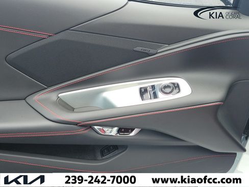 Used 2026 Chevrolet Corvette Stingray Coupe w/ 1LT RWD image 17