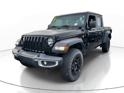 Used 2023 Jeep Gladiator Sport AWD/4WD image 3