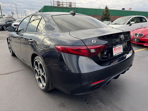 Used 2022 Alfa Romeo Giulia Veloce image 10