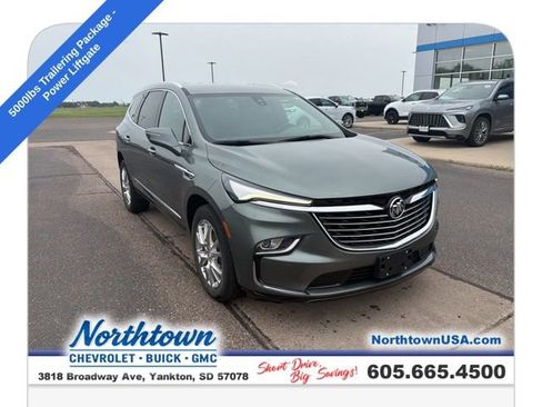 Used 2023 Buick Enclave Premium AWD/4WD image 5