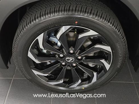 New 2026 Lexus UX 300h FWD image 9