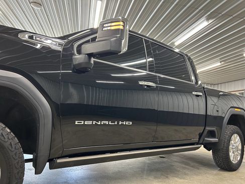 Used 2022 GMC Sierra 2500 Denali w/ Technology Package image 10