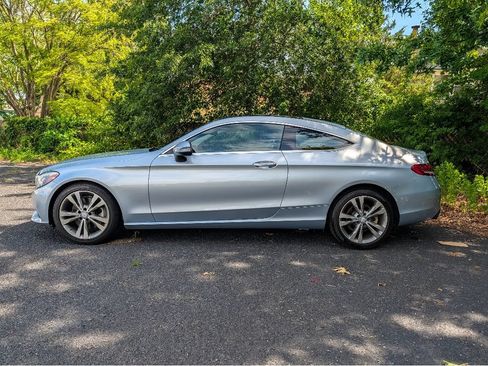 Used 2017 Mercedes-Benz C 300 4MATIC Coupe image 9