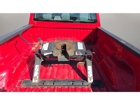 Used 2015 Ford F350 XL w/ Power Equipment Group image 26