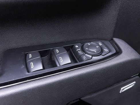 Used 2024 GMC Sierra 2500 AT4 w/ AT4 Preferred Package AWD/4WD image 20