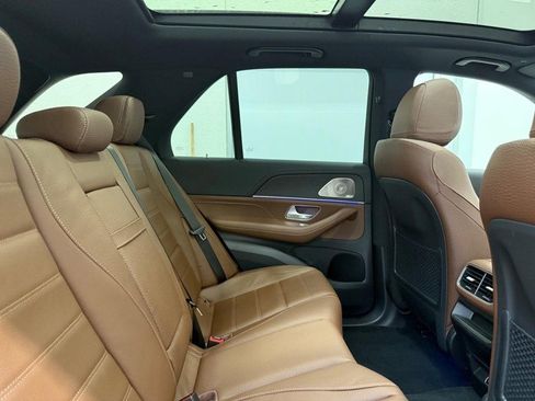 New 2026 Mercedes-Benz GLE 450 4MATIC image 5