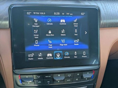 Used 2018 Maserati Quattroporte GTS GranLusso RWD image 11