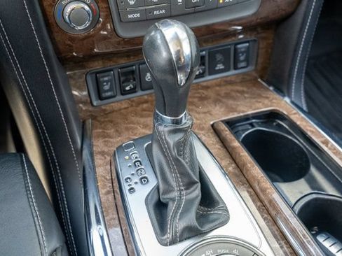 Used 2015 INFINITI QX80 4WD w/ Theater Package image 33