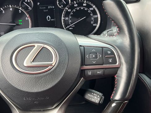 Used 2023 Lexus GX 460 Premium image 18