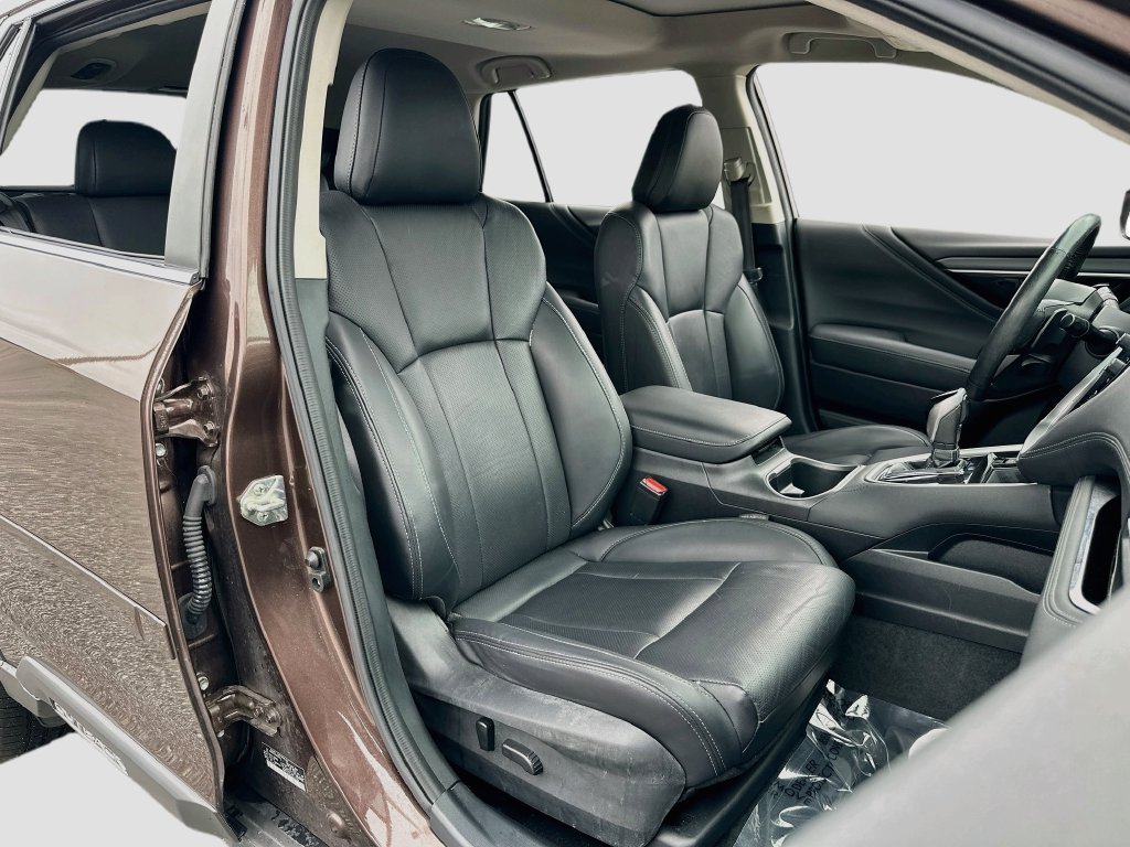 Used 2021 Subaru Outback Limited AWD/4WD image 29