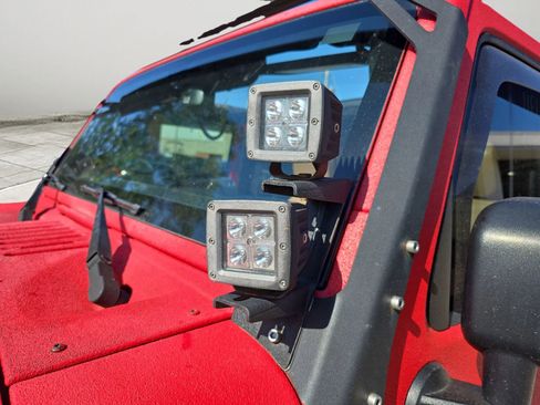 Used 2017 Jeep Wrangler Unlimited Sport w/ Quick Order Package 24S AWD/4WD image 12
