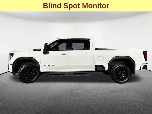 Used 2024 GMC Sierra 2500 AT4 w/ AT4 Preferred Package image 6