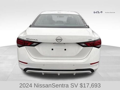 Used 2024 Nissan Sentra SV image 7