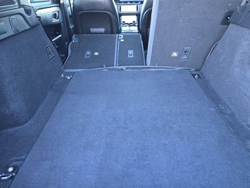 Used 2020 Land Rover Range Rover Velar S image 14