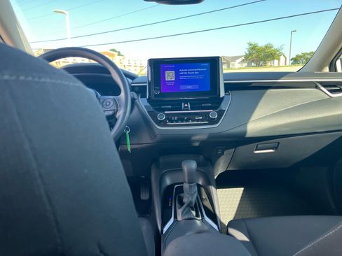 Used 2026 Toyota Corolla LE FWD image 29