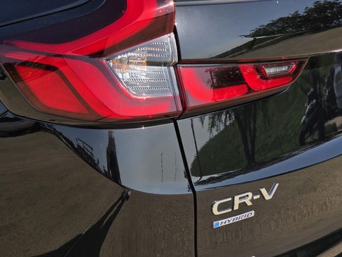 Used 2025 Honda CR-V Sport-L image 7