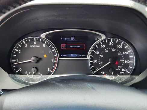 Used 2019 Nissan Pathfinder SL AWD/4WD image 19