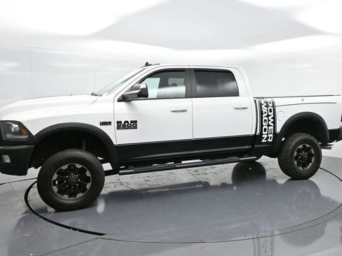 Used 2018 RAM 2500 Power Wagon w/ Leather & Luxury Group image 4