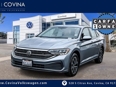 Used 2023 Volkswagen Jetta S image 3