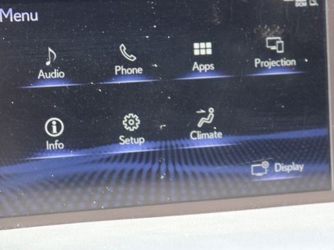 Used 2022 Lexus UX 200 image 17