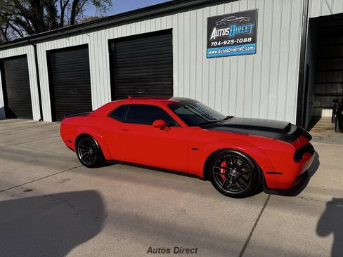 Used 2022 Dodge Challenger R/T Scat Pack image 8