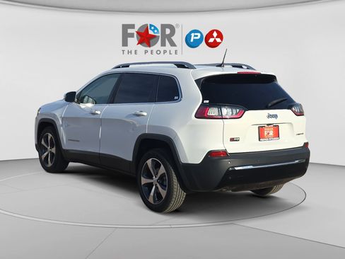 Used 2019 Jeep Cherokee Limited FWD image 3