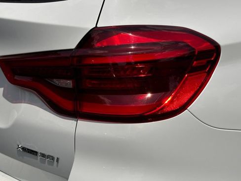 Used 2020 BMW X3 xDrive30i w/ Convenience Package AWD/4WD image 7