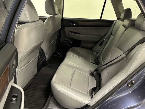 Used 2018 Subaru Outback 2.5i Limited image 25