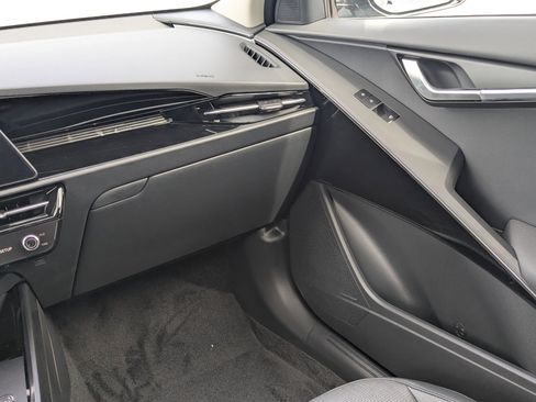 New 2025 Kia Niro SX image 20