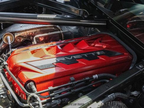 Used 2023 Chevrolet Corvette Stingray Premium Cpe w/ Z51 Performance Package image 24