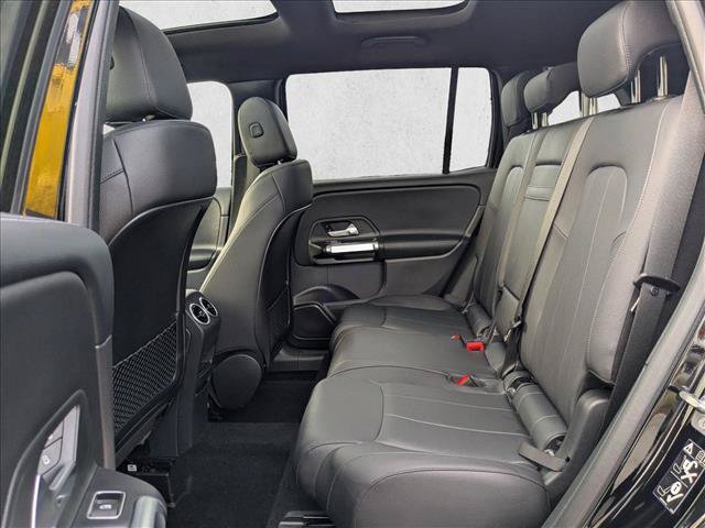 Used 2025 Mercedes-Benz GLB 250 image 20