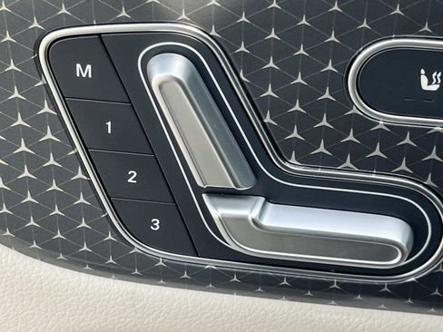 Certified 2025 Mercedes-Benz GLB 250 GLB 250 image 20