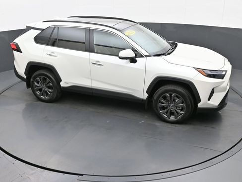 Used 2022 Toyota RAV4 Limited image 51