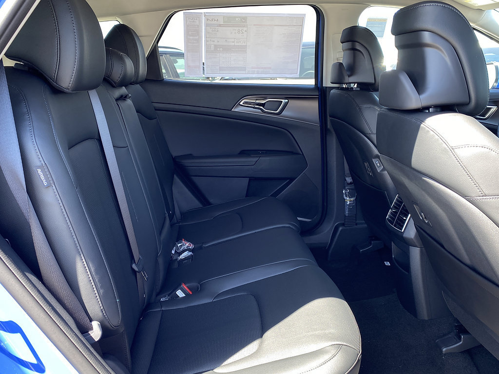 New 2026 Kia Sportage EX FWD image 23
