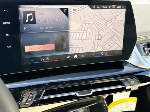 New 2026 BMW X1 xDrive28i w/ Technology Package AWD/4WD image 19