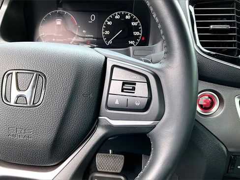 Used 2024 Honda Ridgeline RTL image 13